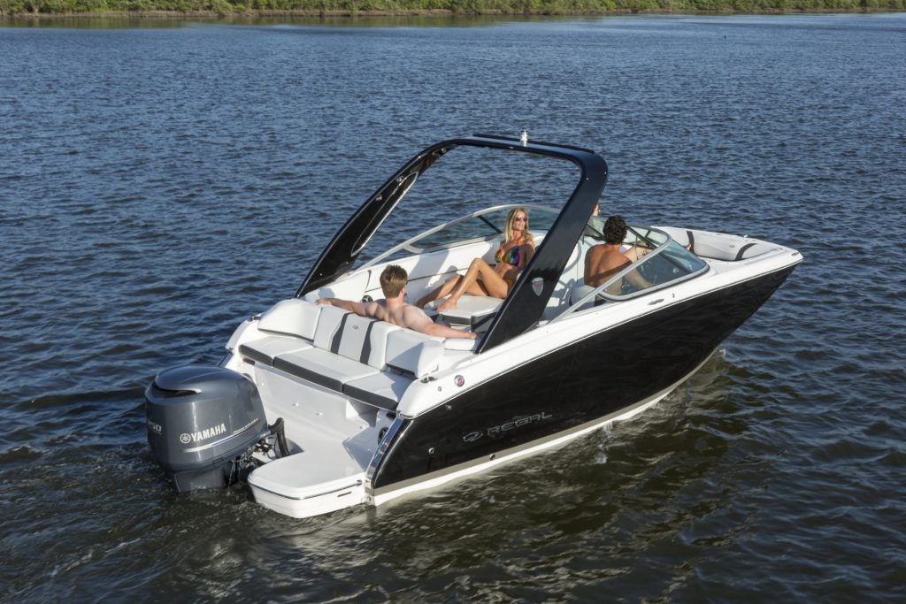 22FasDeck_outboard_beauty_16_0343
